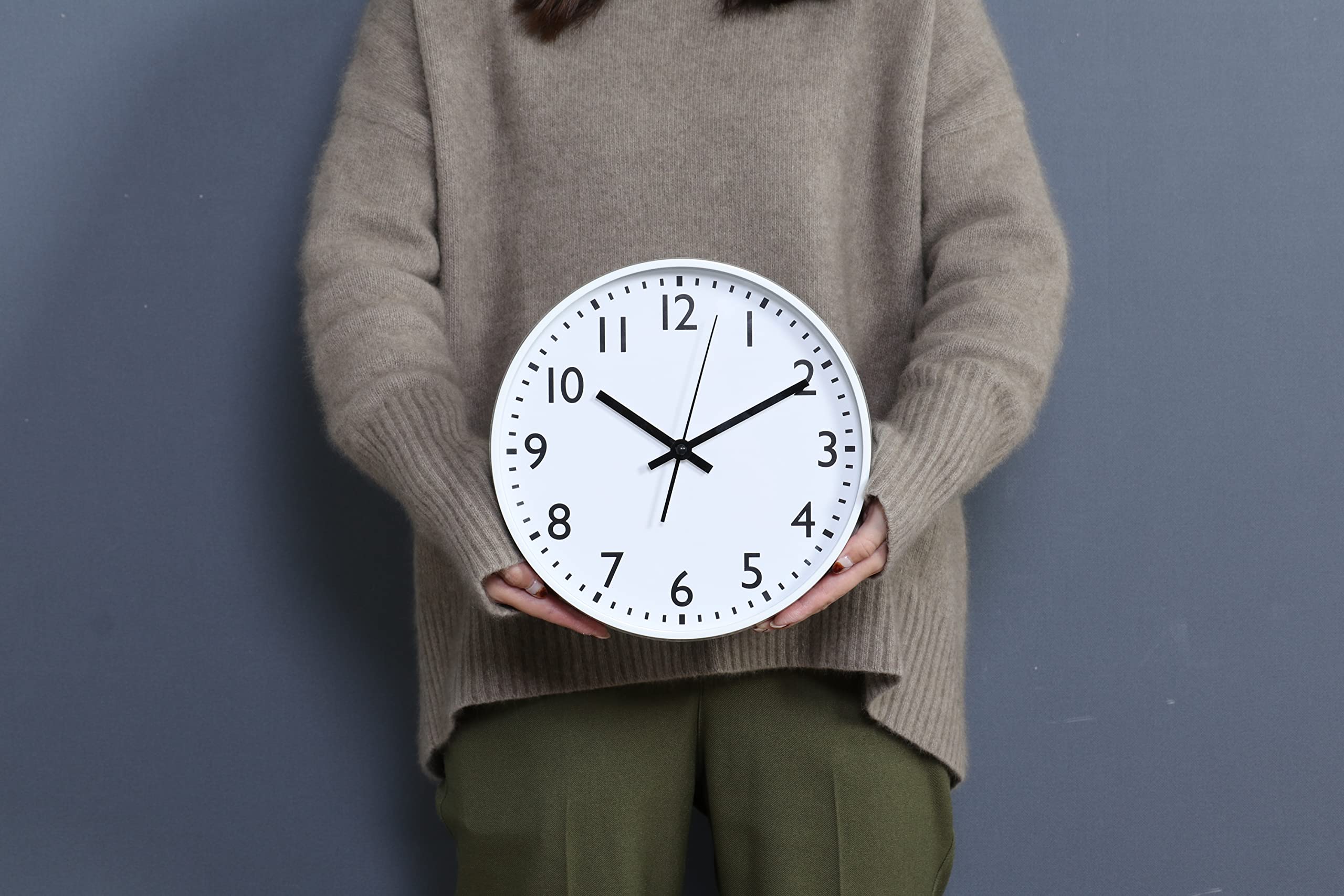 おカツ Amazon.co.jp: 不二貿易(Fujiboeki) 掛け時計 幅25×奥行4×高さ25cm